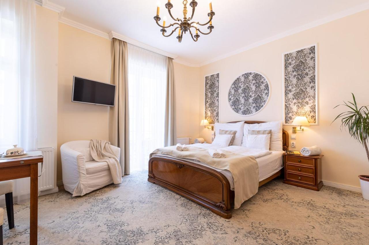 Villa Lucia Hévíz Esterno foto